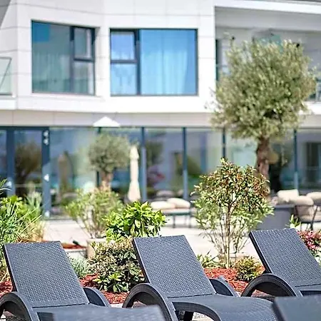 Mara Sea View Infinity 4* Constanţa